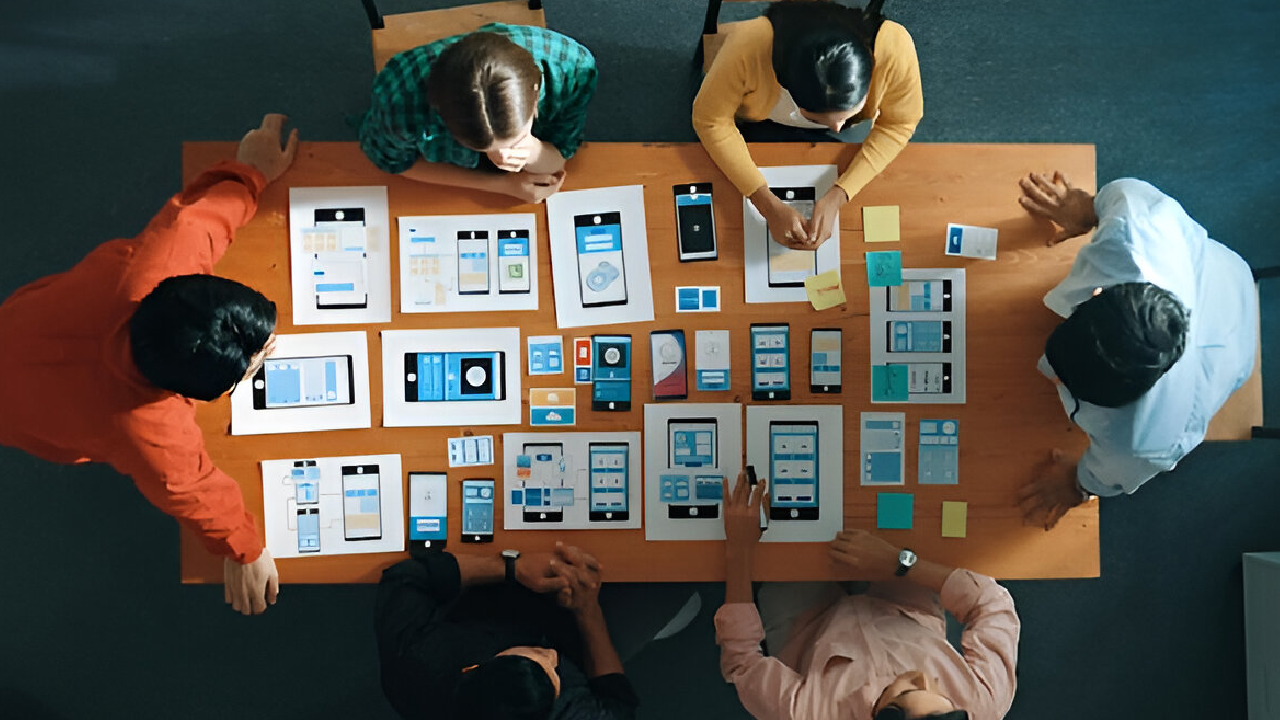 key-features-mobile-app-development-company-2025